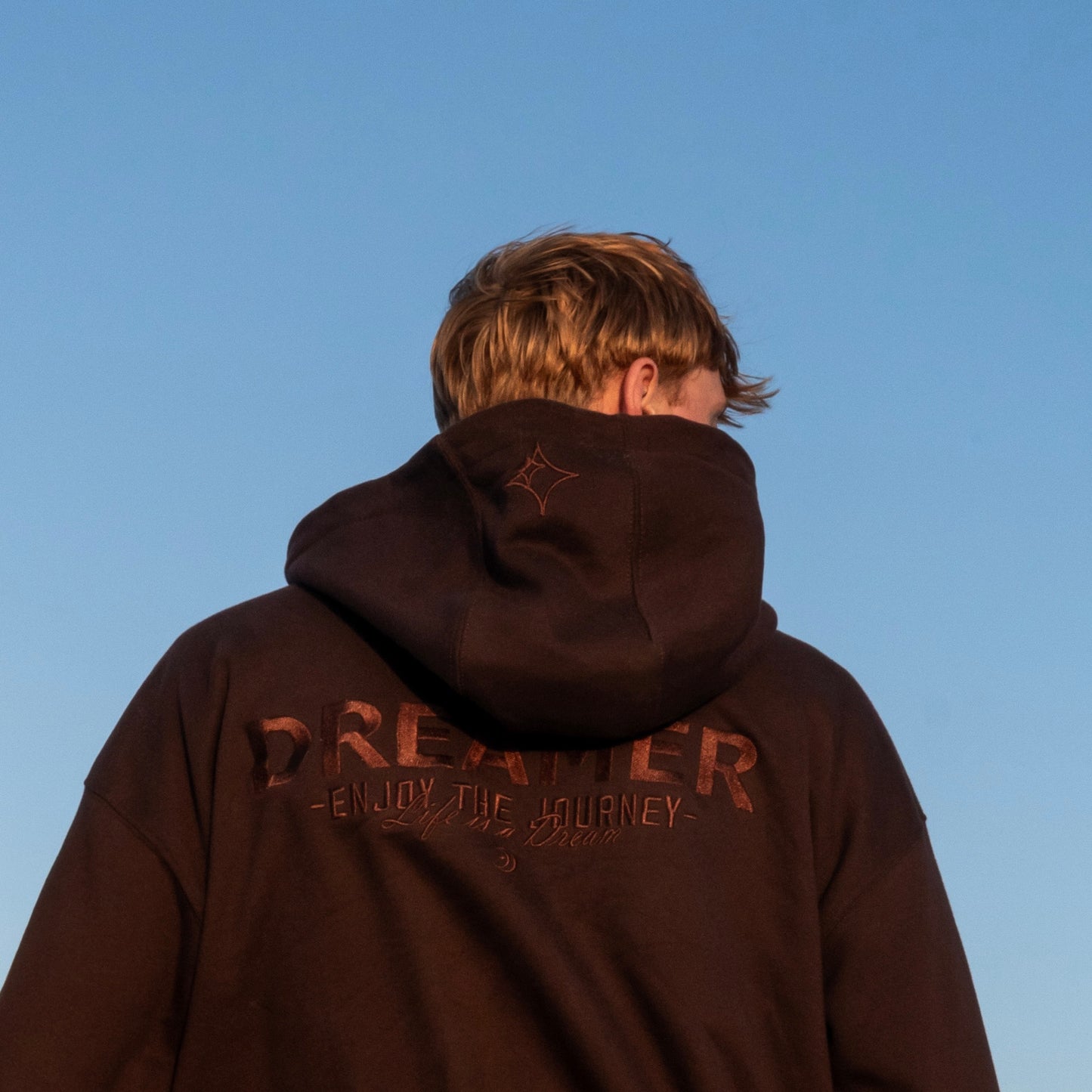 DREAMER | FULL-ZIP HOODIE